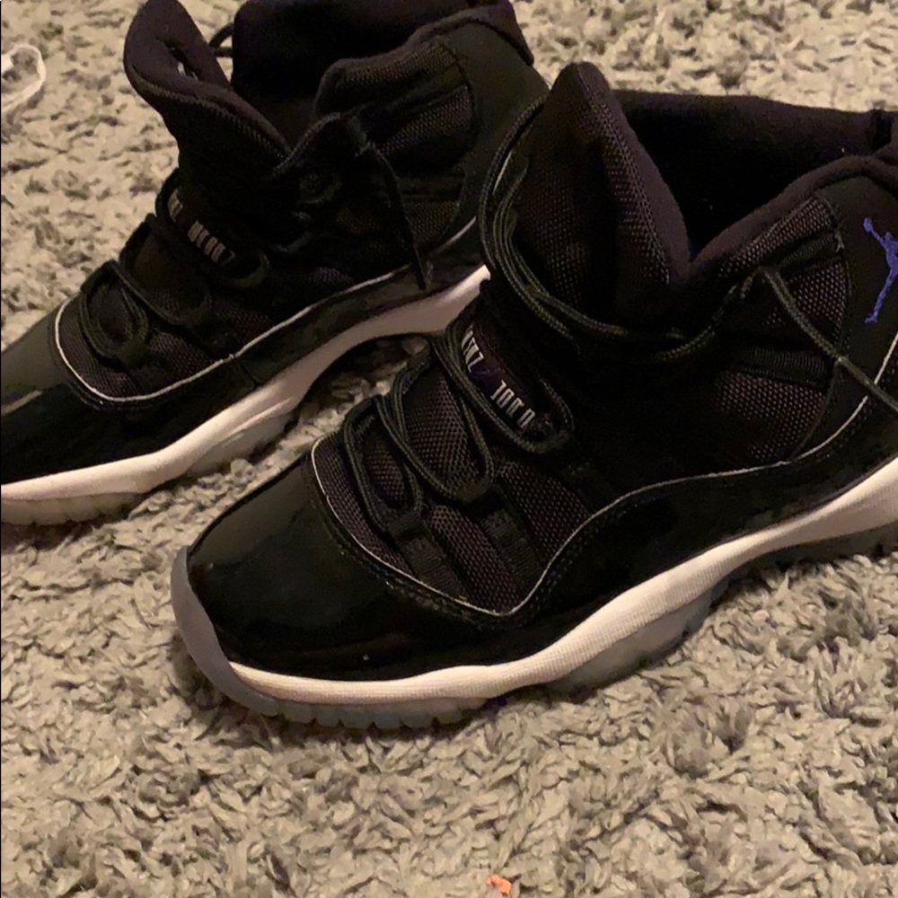 Jordan 11 Space Jams